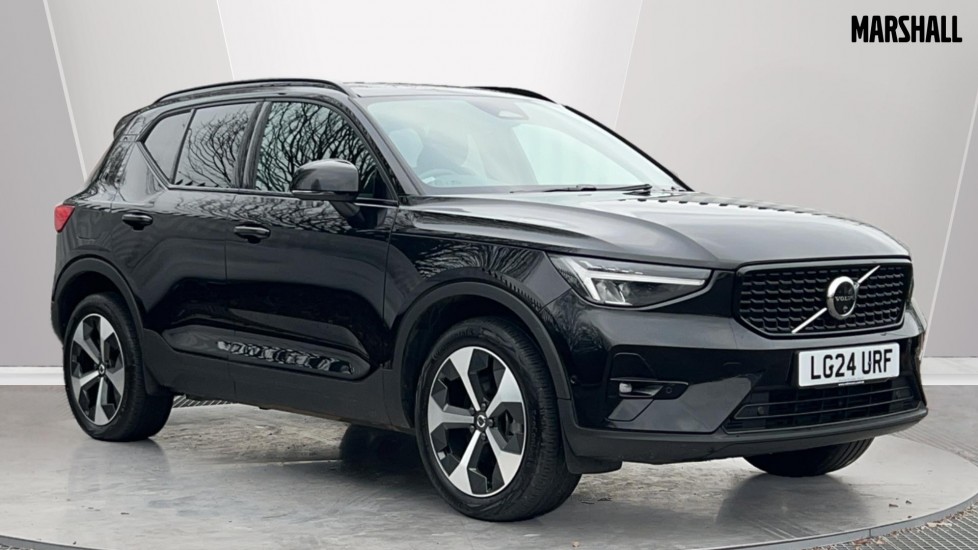 Main listing image - Volvo XC40