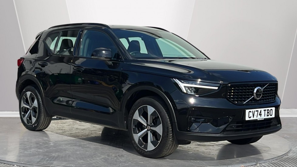 Main listing image - Volvo XC40