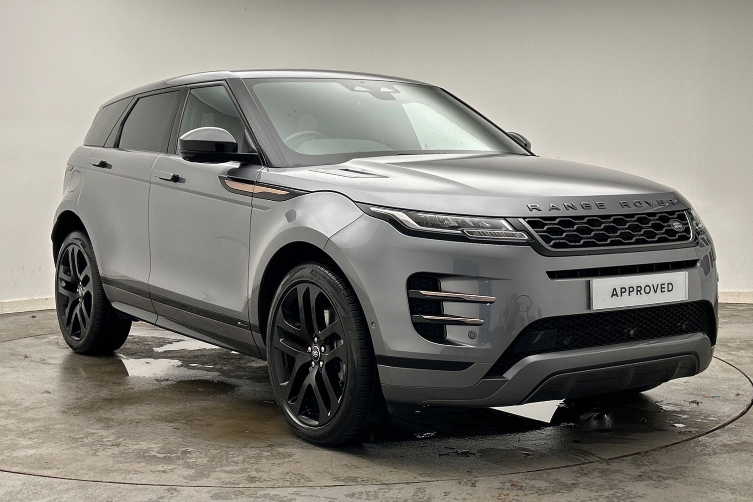 Main listing image - Land Rover Range Rover Evoque