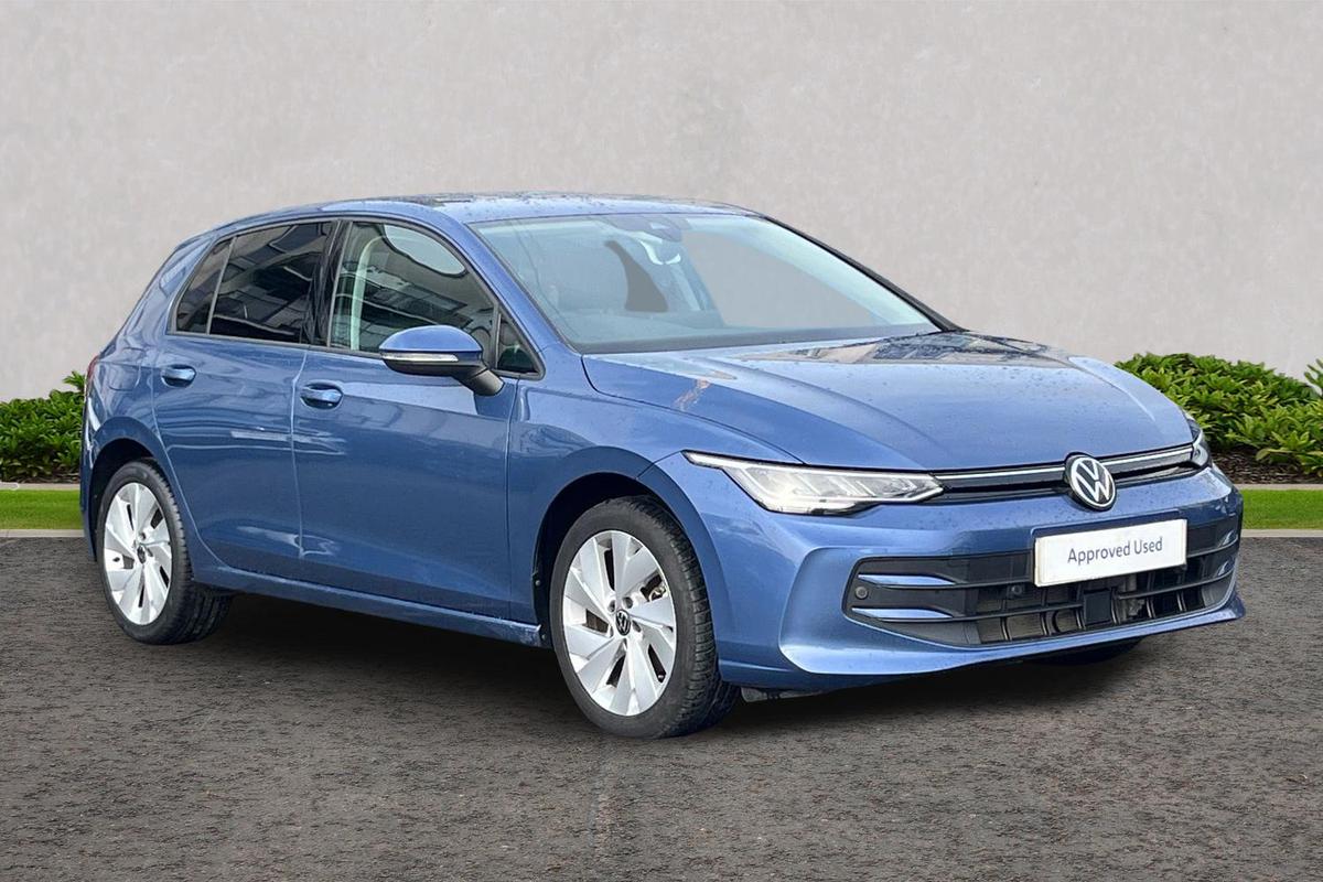 Main listing image - Volkswagen Golf