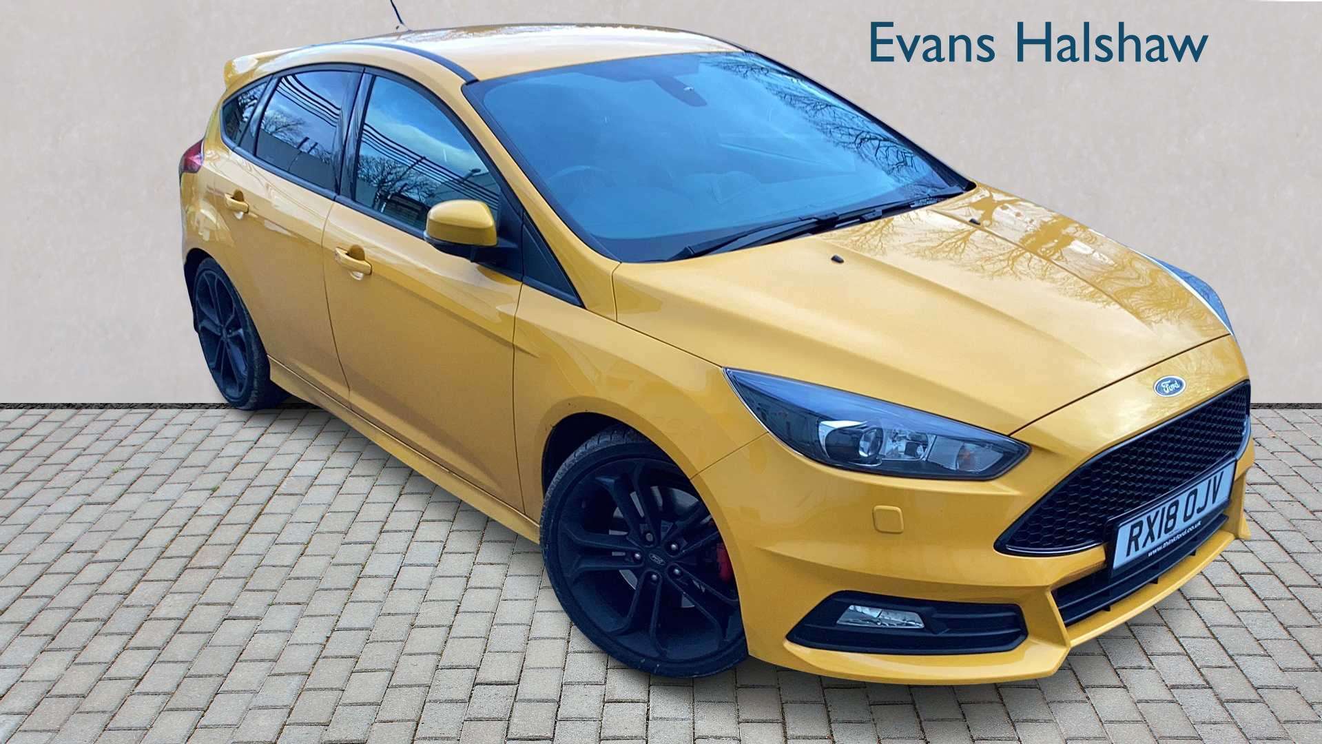 Main listing image - Ford Focus ST