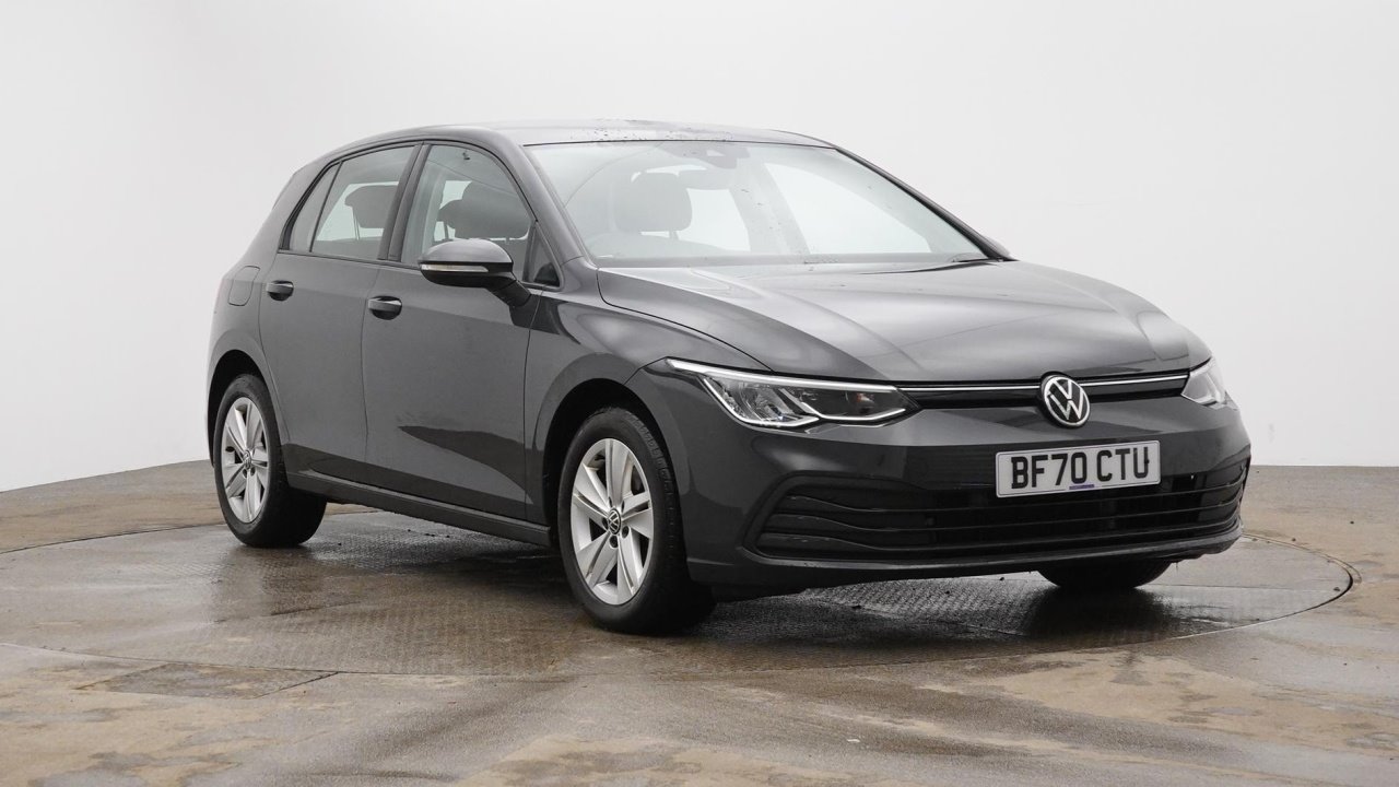 Main listing image - Volkswagen Golf