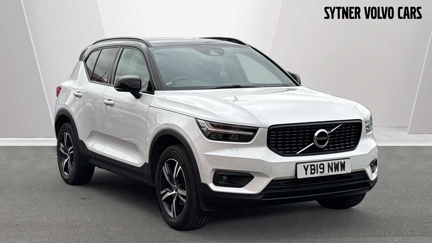 Main listing image - Volvo XC40