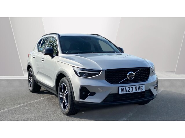 Main listing image - Volvo XC40