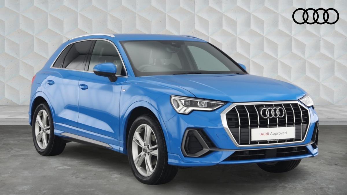 Main listing image - Audi Q3