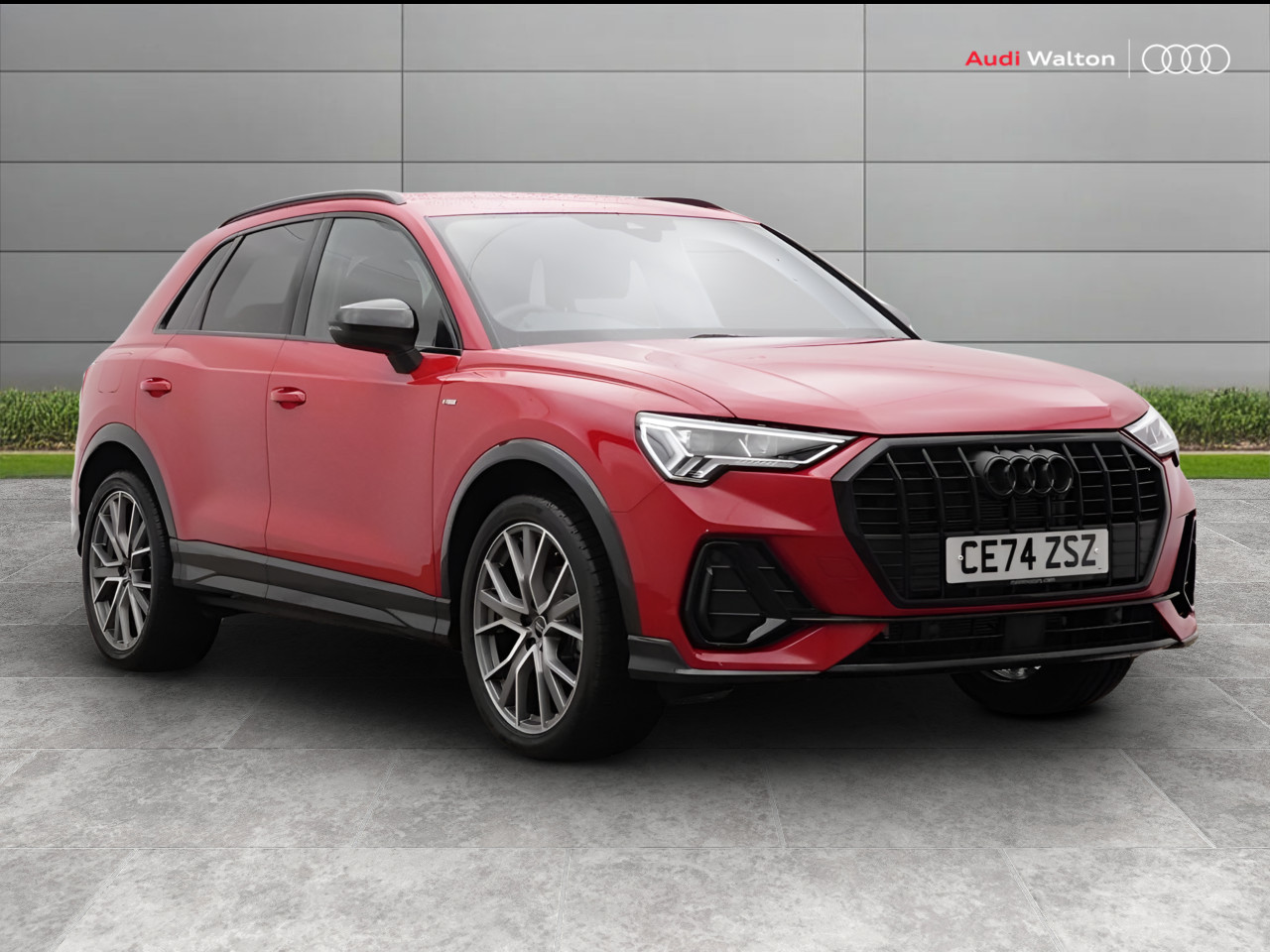 Main listing image - Audi Q3