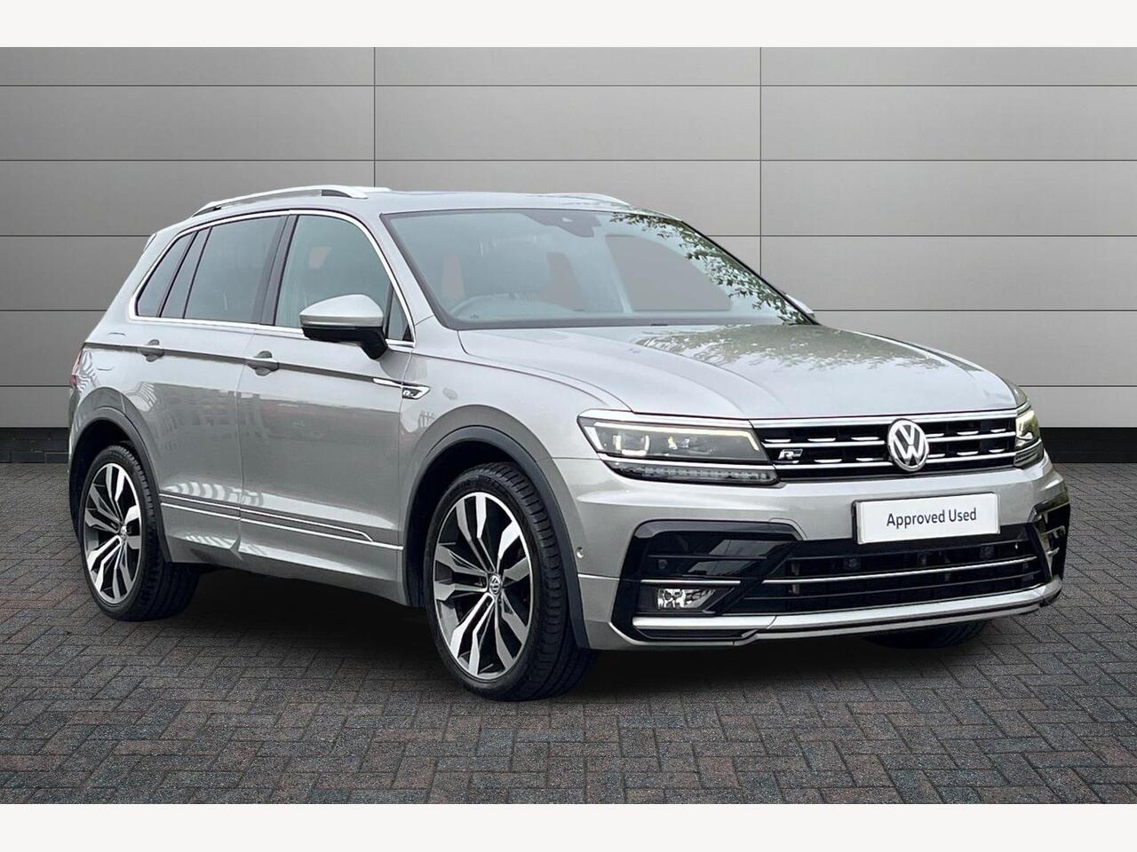 Main listing image - Volkswagen Tiguan