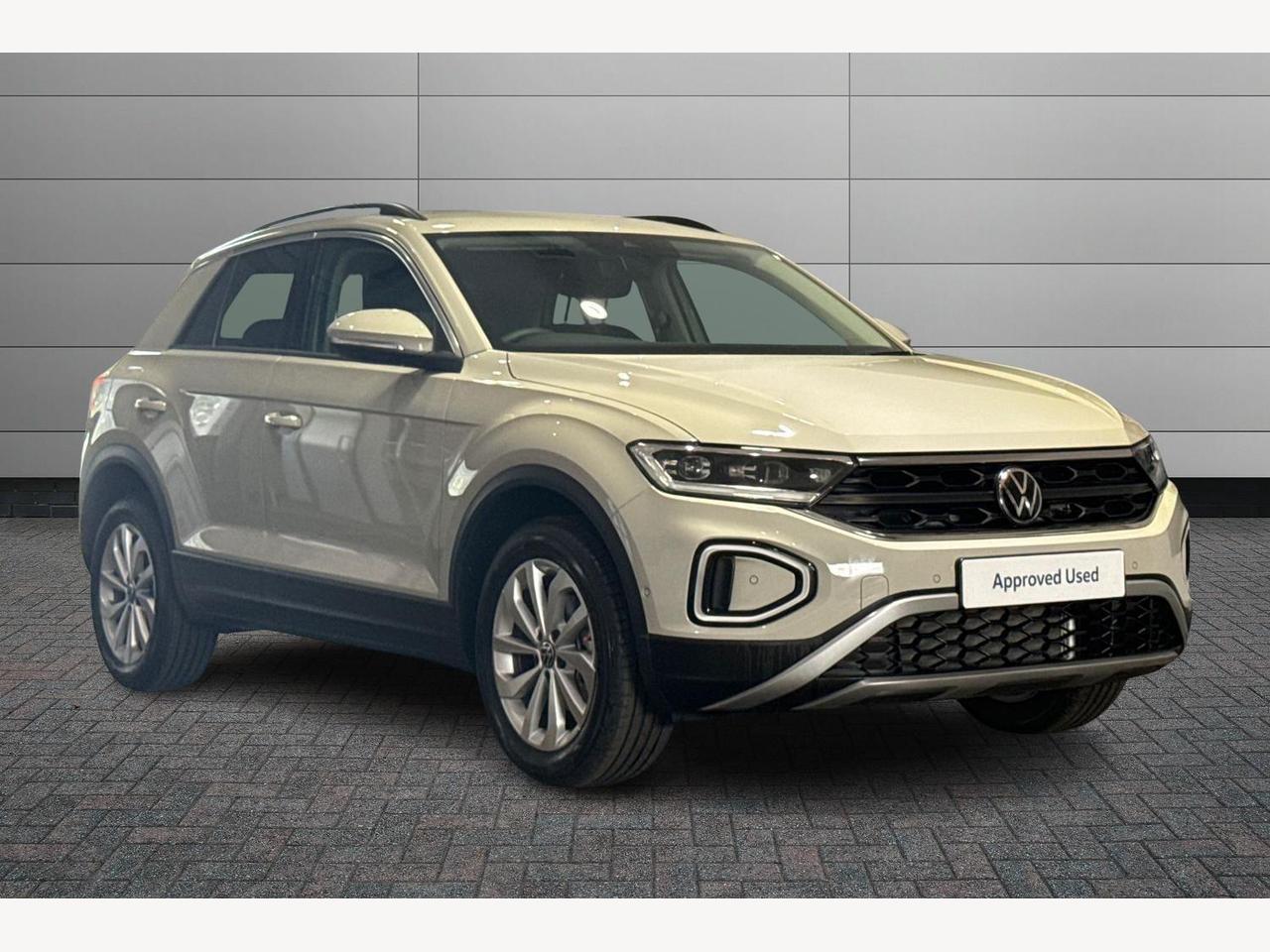 Main listing image - Volkswagen T-Roc