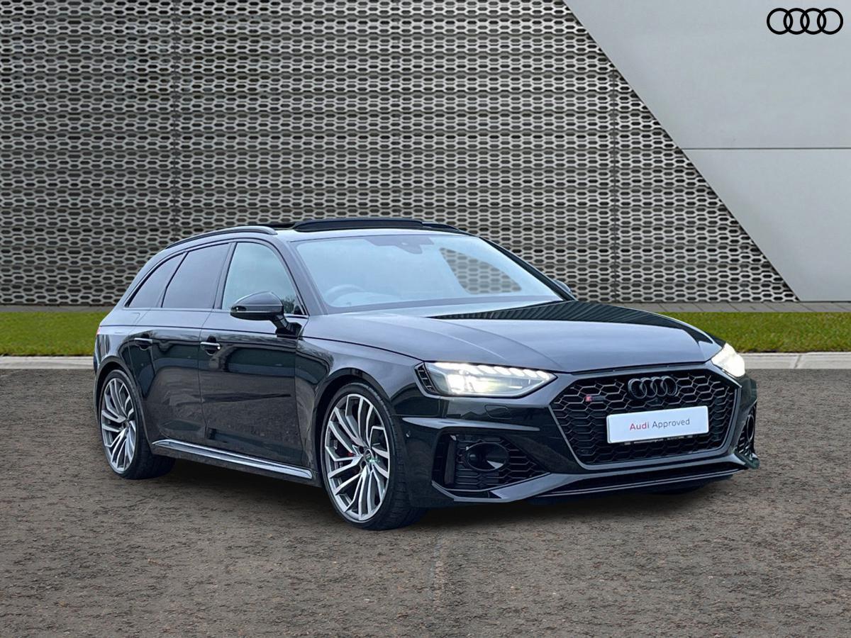 Main listing image - Audi RS4
