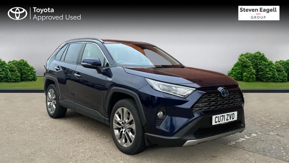 Main listing image - Toyota RAV4