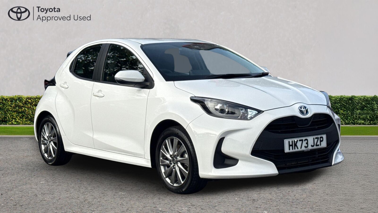 Main listing image - Toyota Yaris