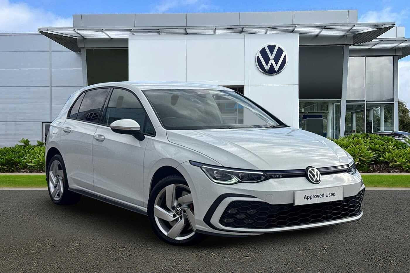 Main listing image - Volkswagen Golf GTE