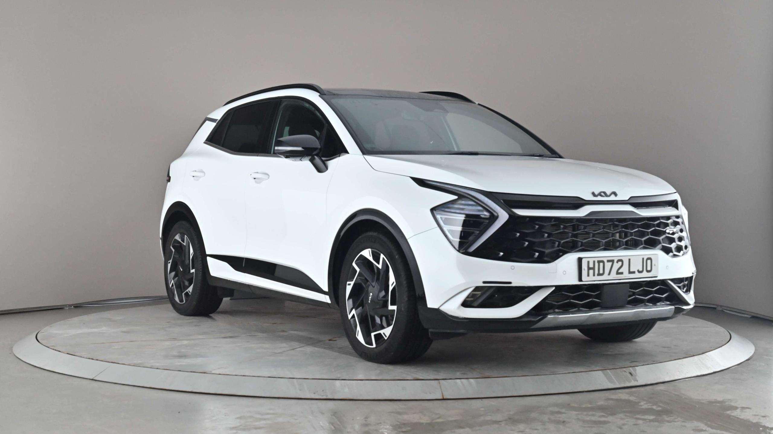 Main listing image - Kia Sportage