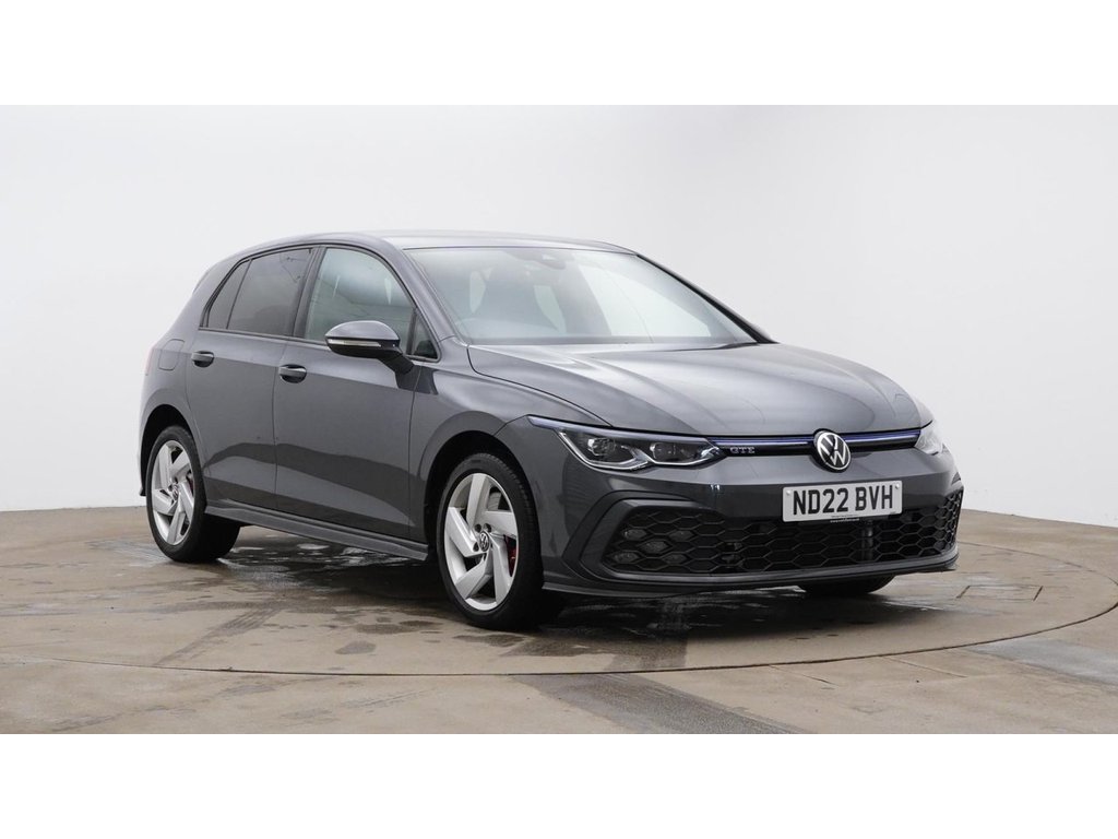 Main listing image - Volkswagen Golf GTE