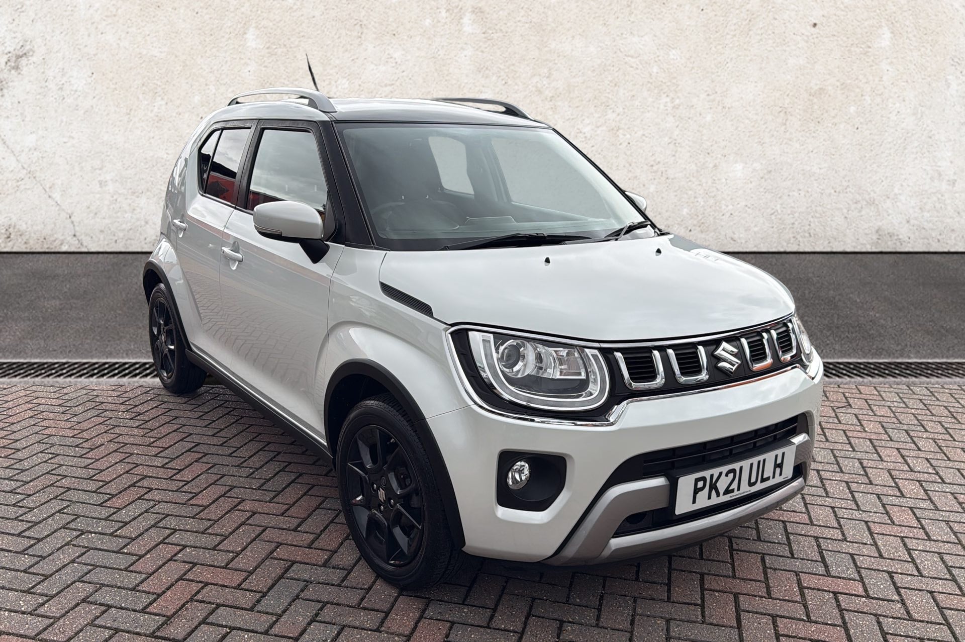 Main listing image - Suzuki Ignis
