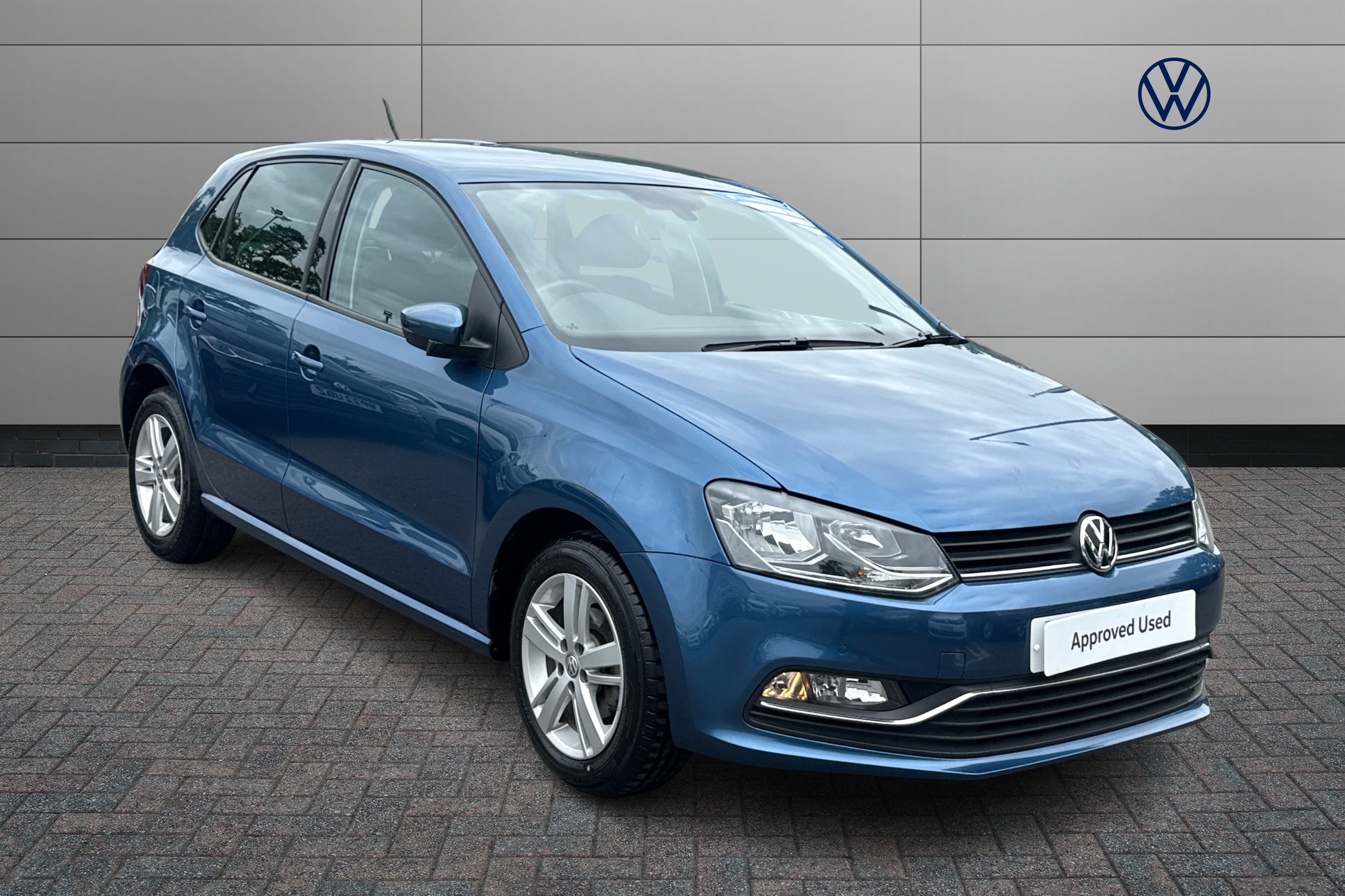 Main listing image - Volkswagen Polo