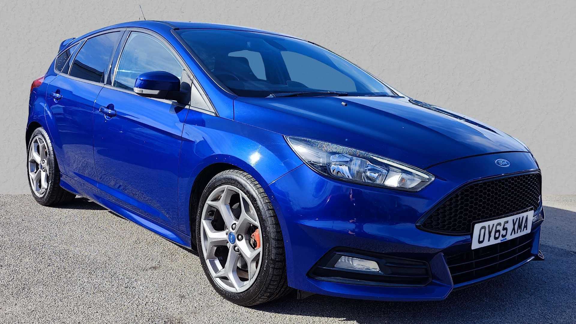 Main listing image - Ford Focus ST