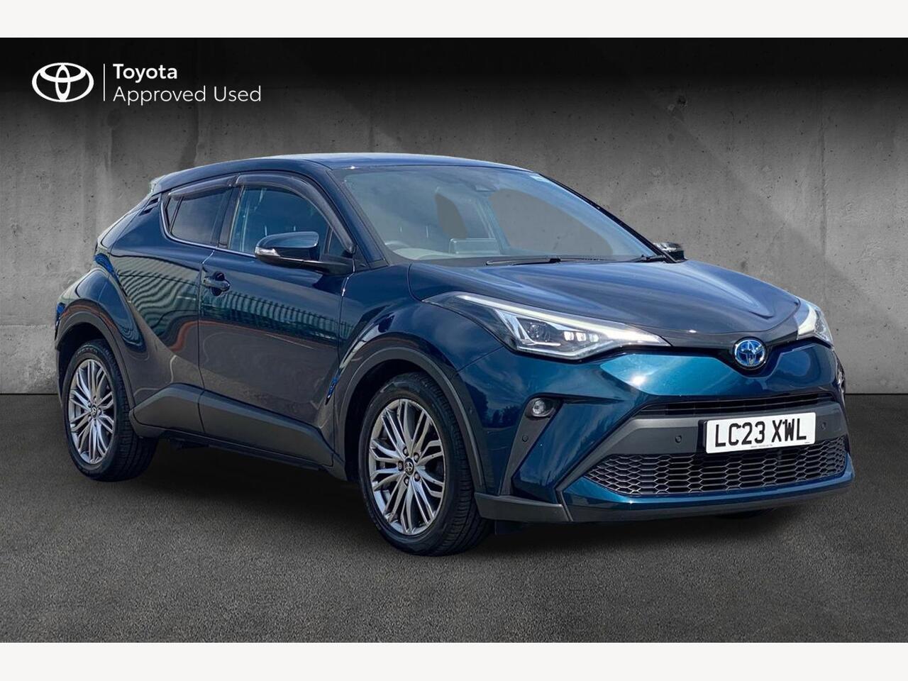 Main listing image - Toyota C-HR