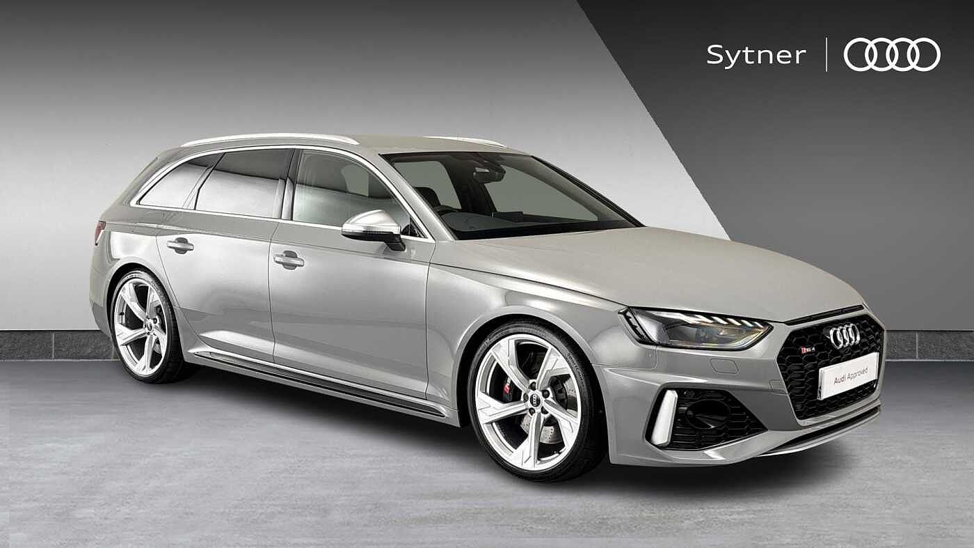 Main listing image - Audi RS4
