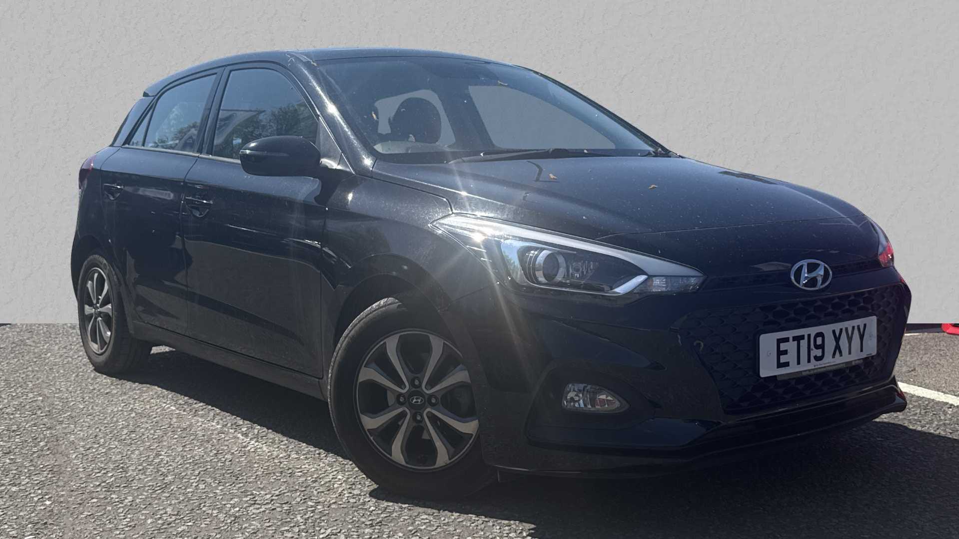 Main listing image - Hyundai i20