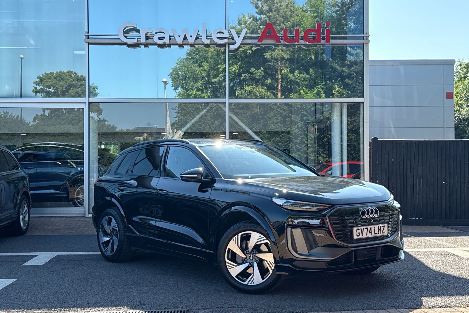 Main listing image - Audi Q6 e-tron