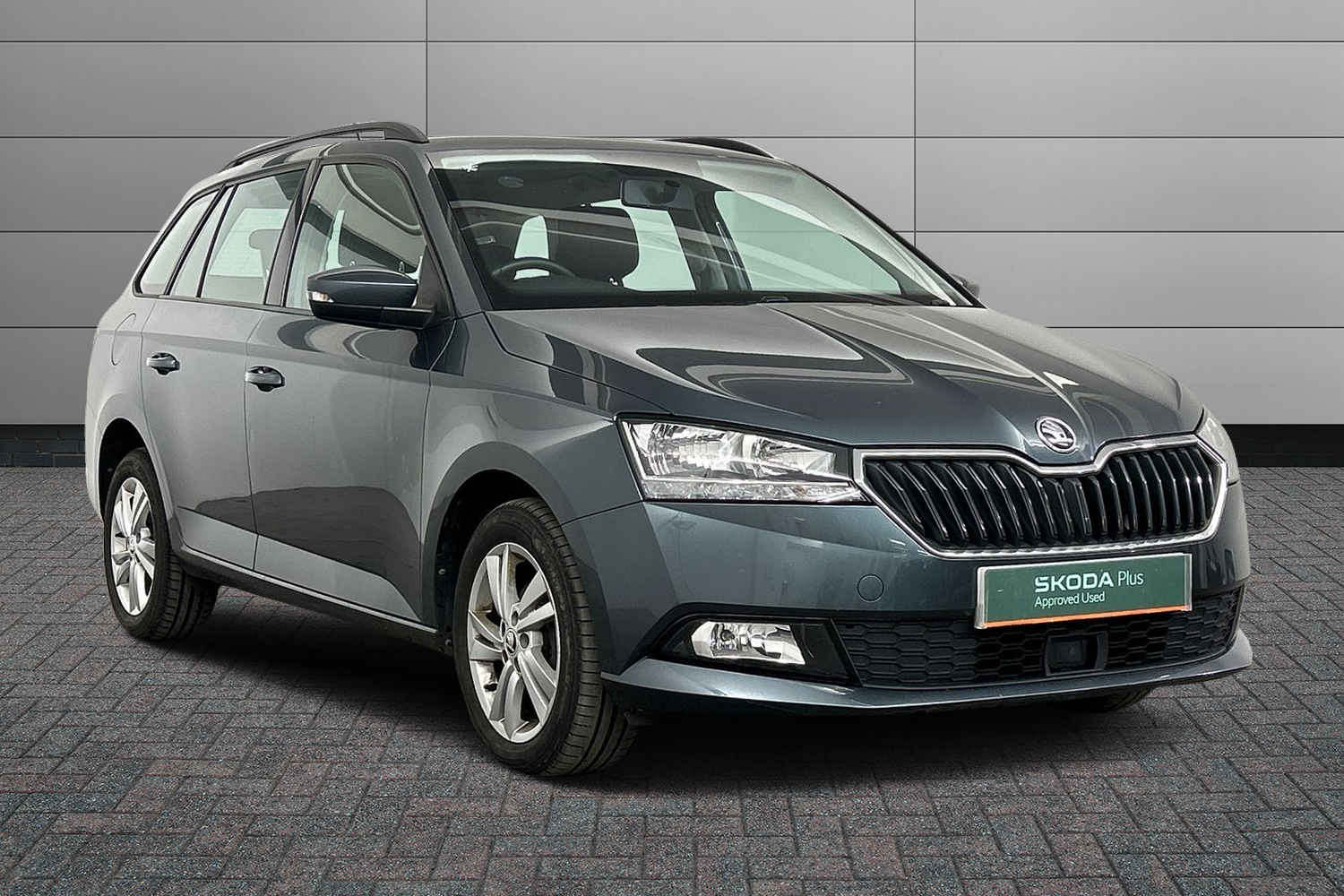 Main listing image - Skoda Fabia Estate