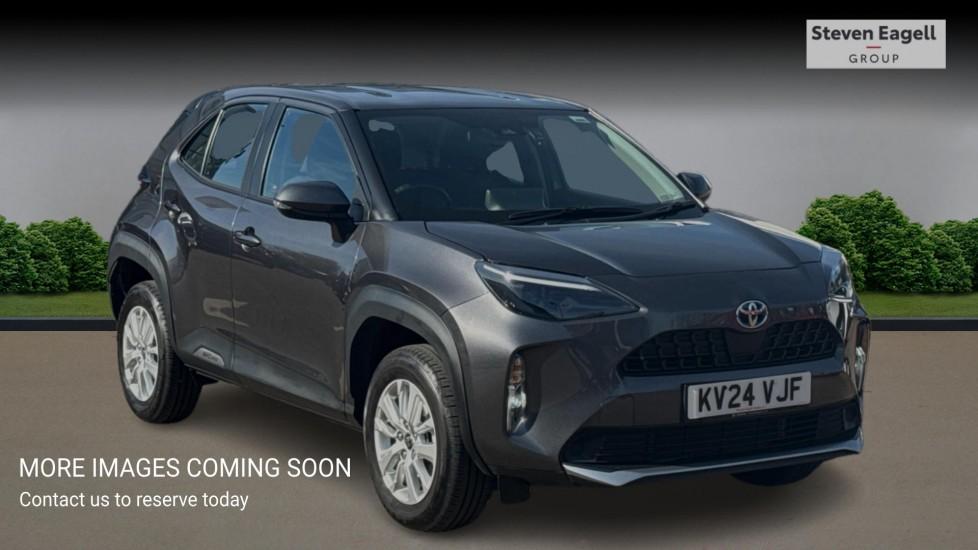 Main listing image - Toyota Yaris Cross