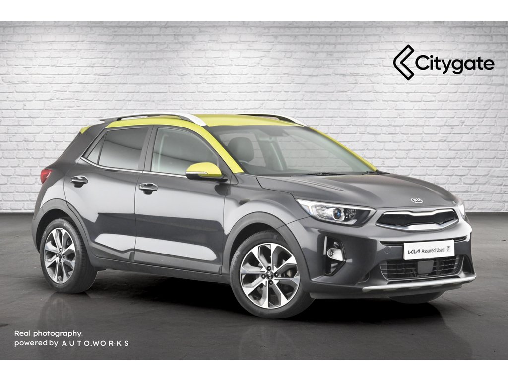Main listing image - Kia Stonic