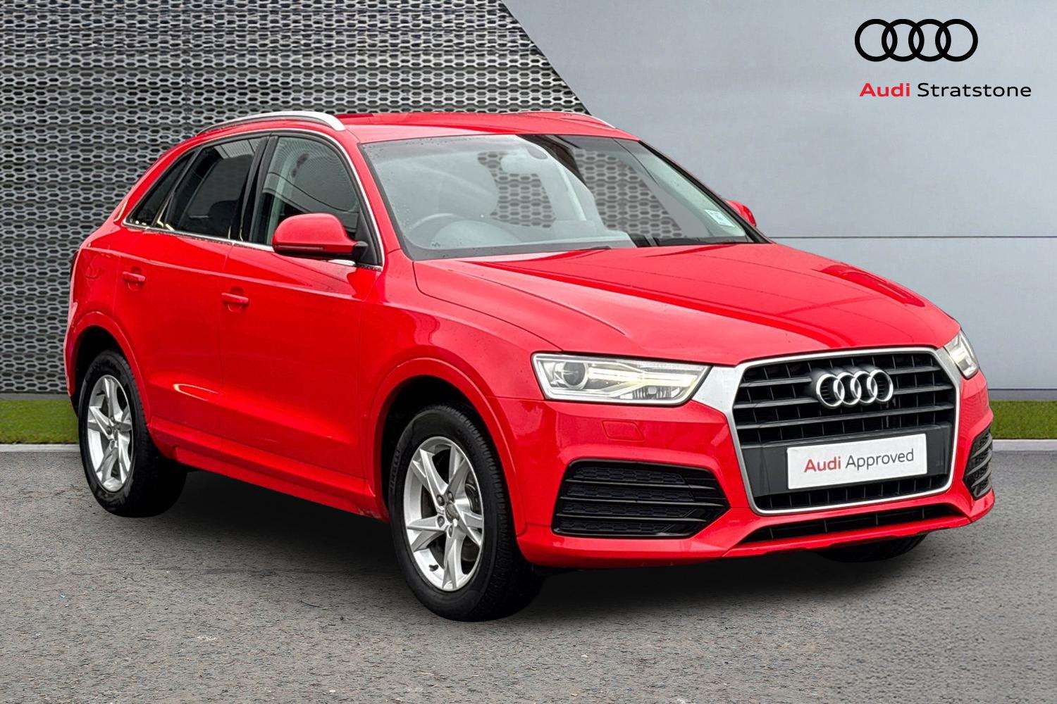 Main listing image - Audi Q3