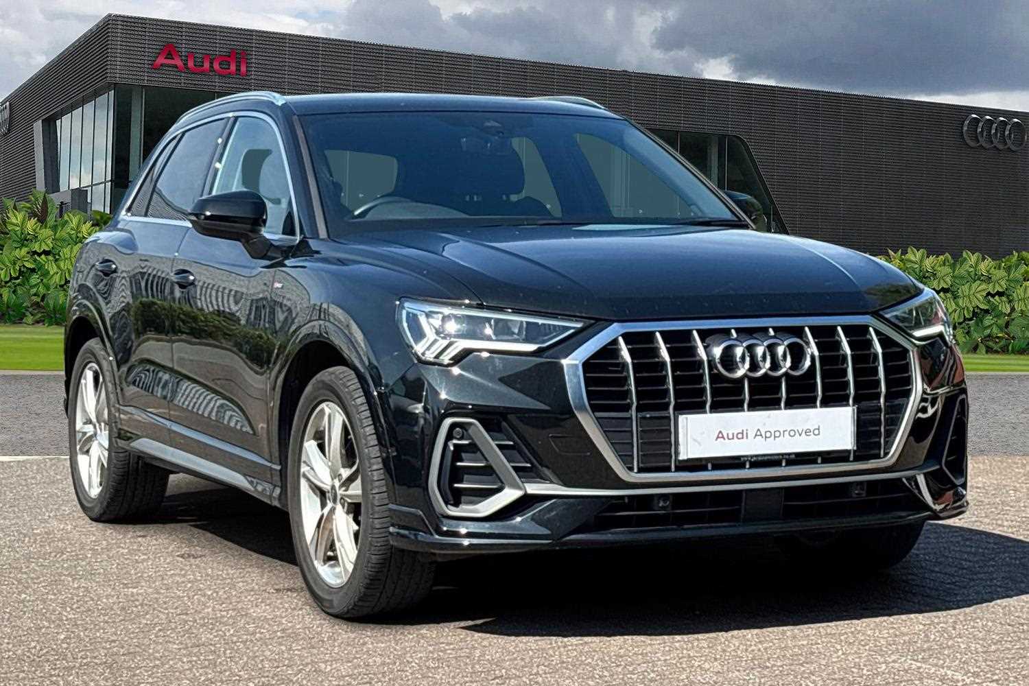 Main listing image - Audi Q3