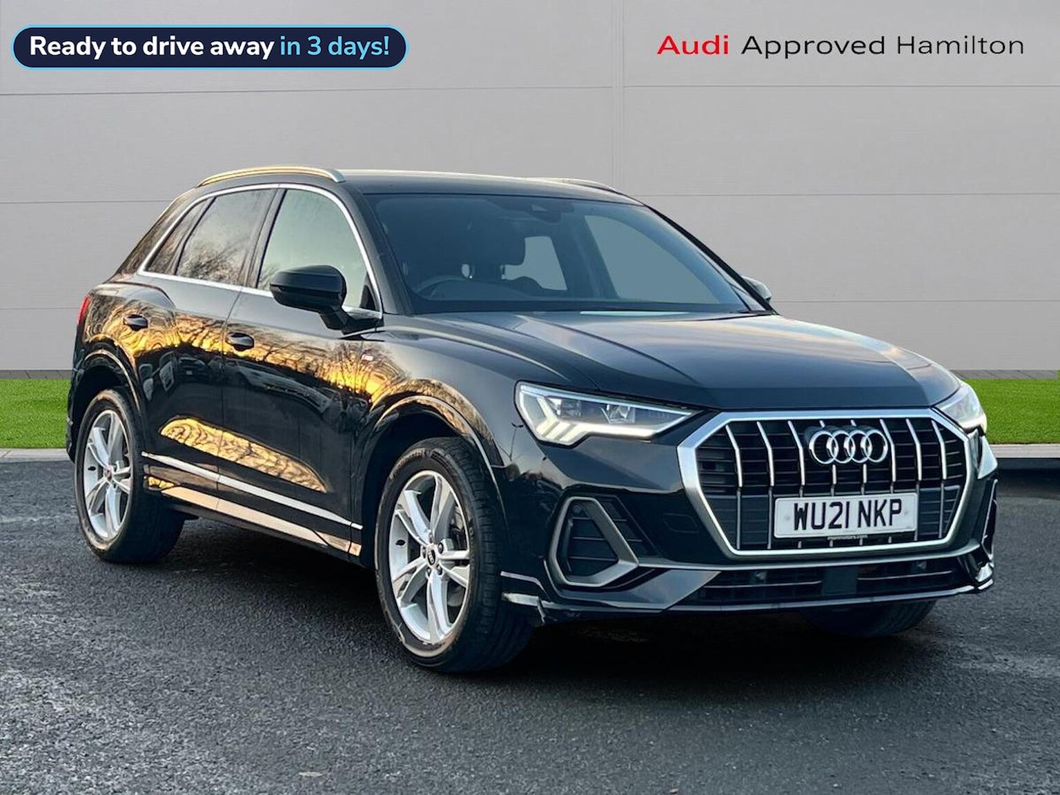 Main listing image - Audi Q3