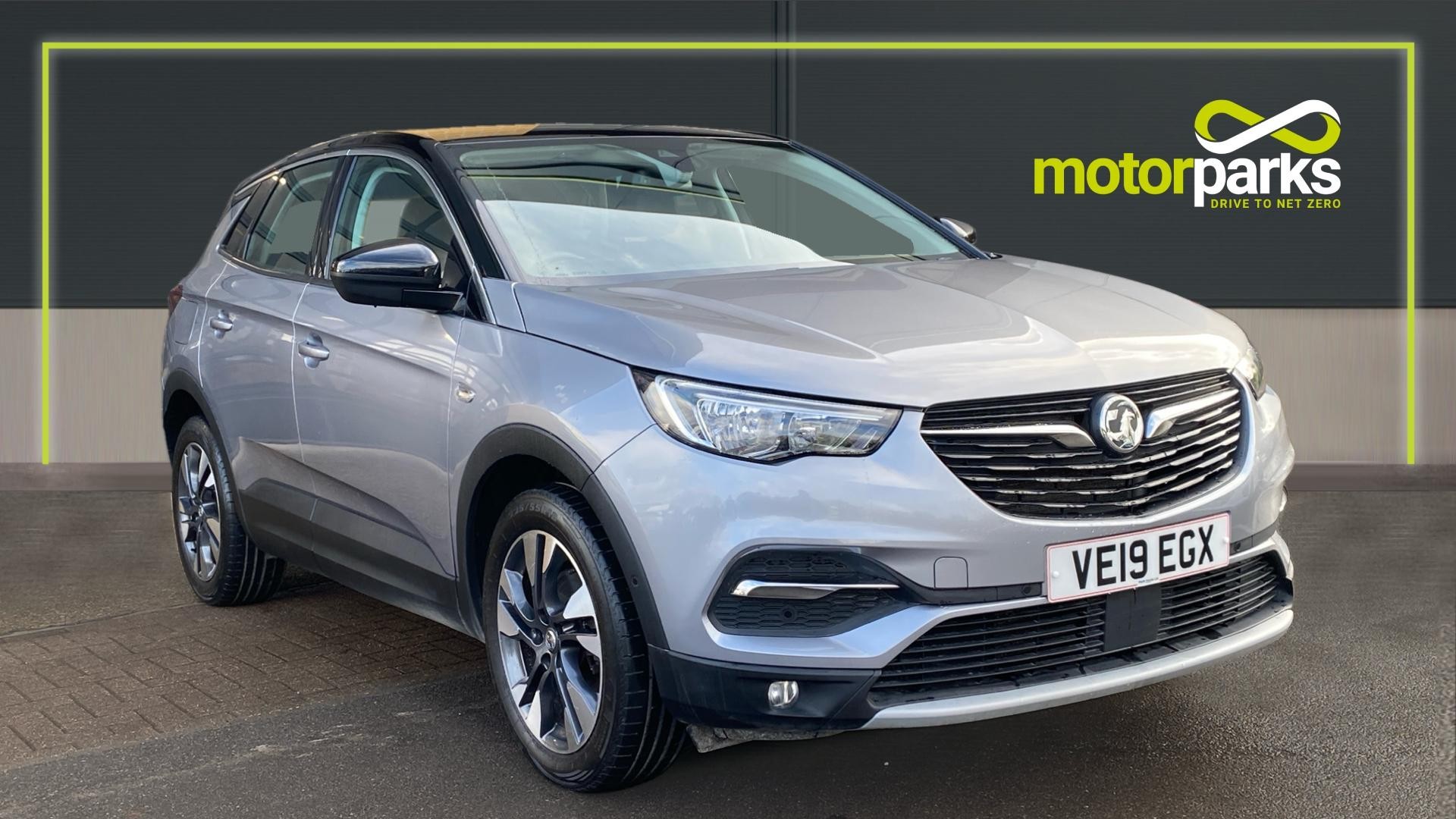 Main listing image - Vauxhall Grandland X