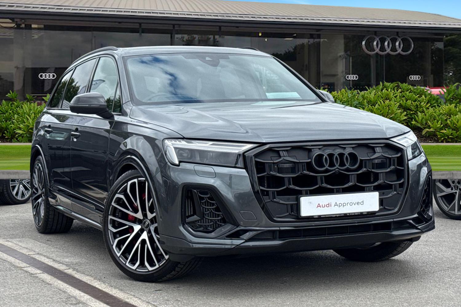 Main listing image - Audi SQ7