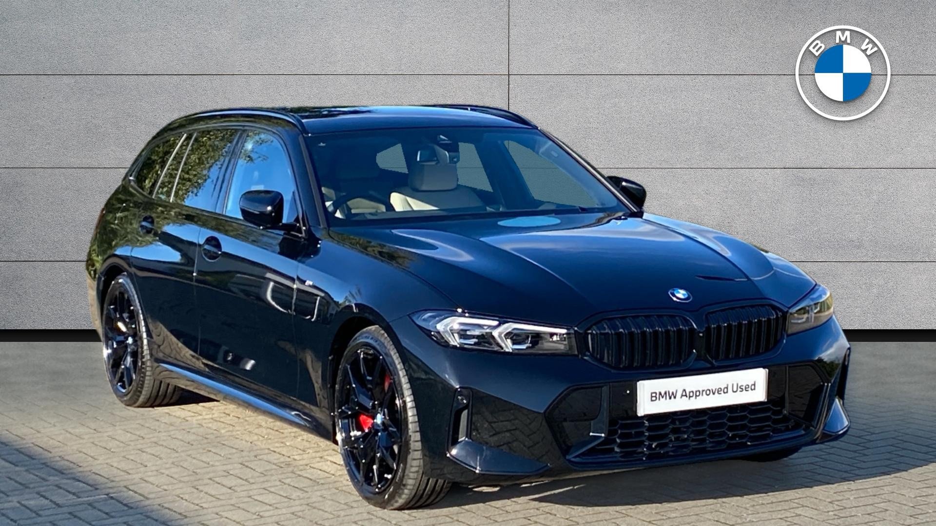 Main listing image - BMW 3 Series Touring