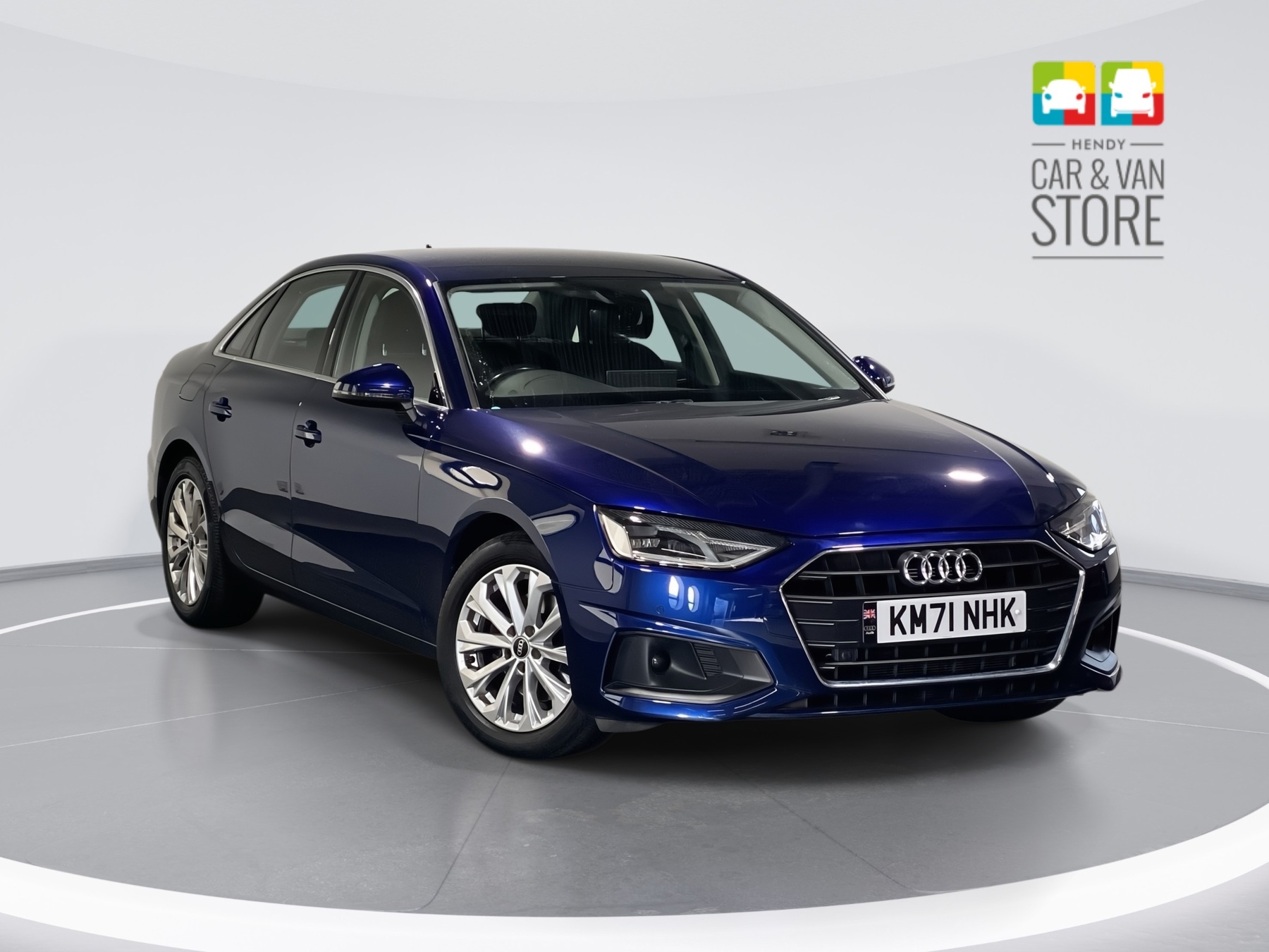 Main listing image - Audi A4