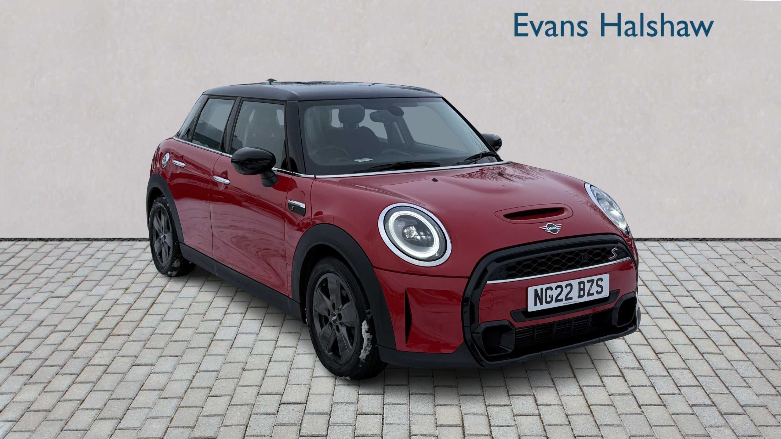 Main listing image - MINI Hatchback 5dr
