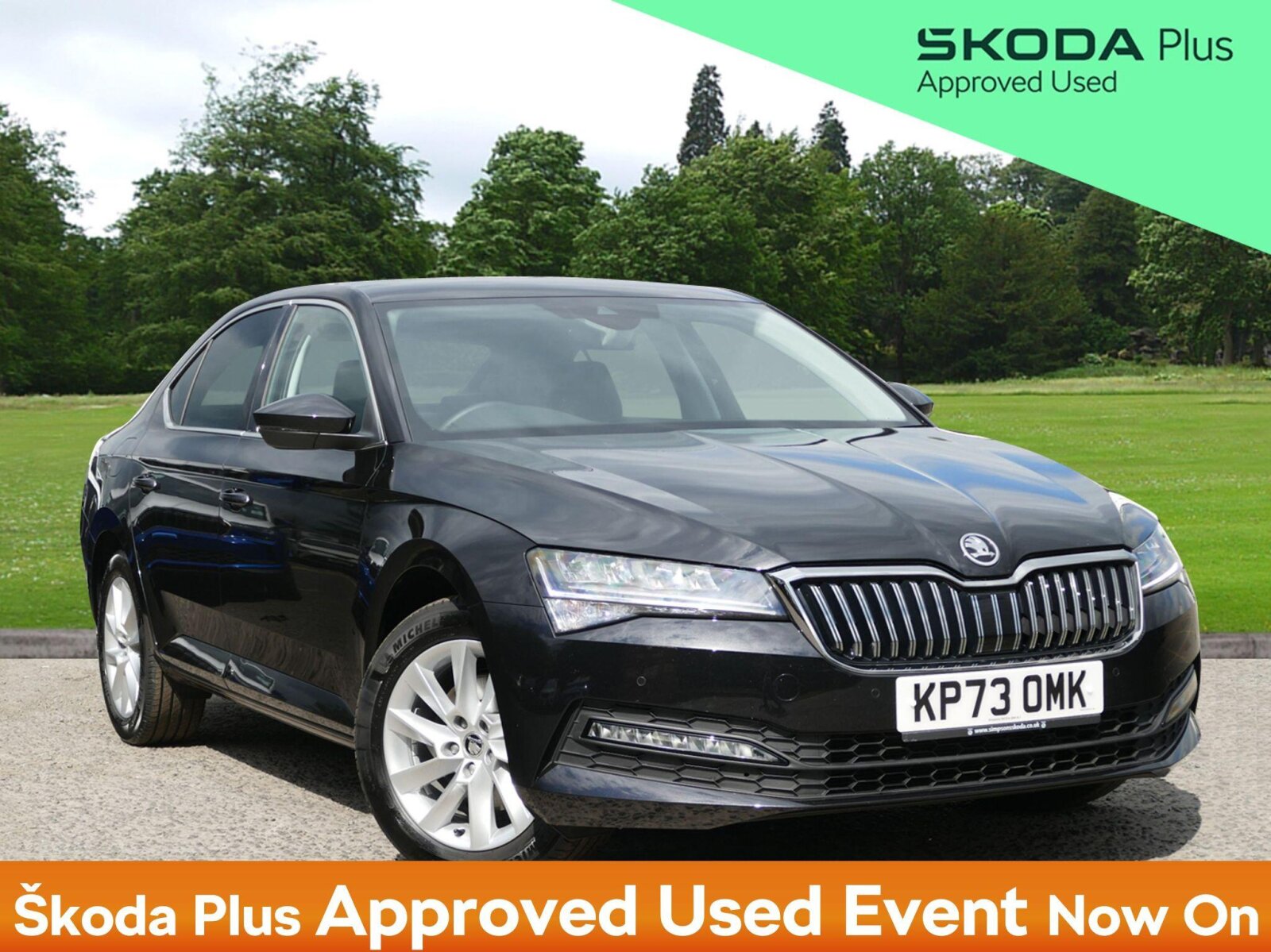 Main listing image - Skoda Superb