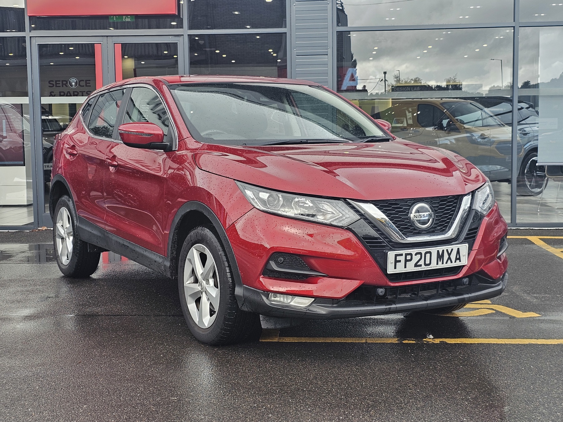 Main listing image - Nissan Qashqai