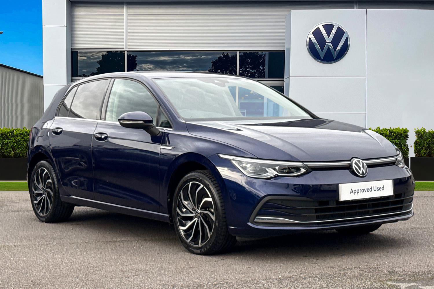 Main listing image - Volkswagen Golf