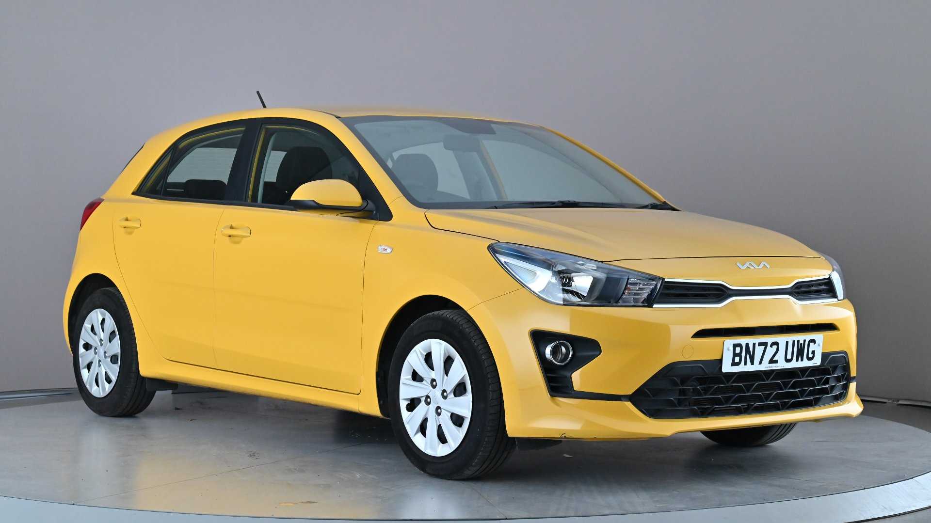Main listing image - Kia Rio