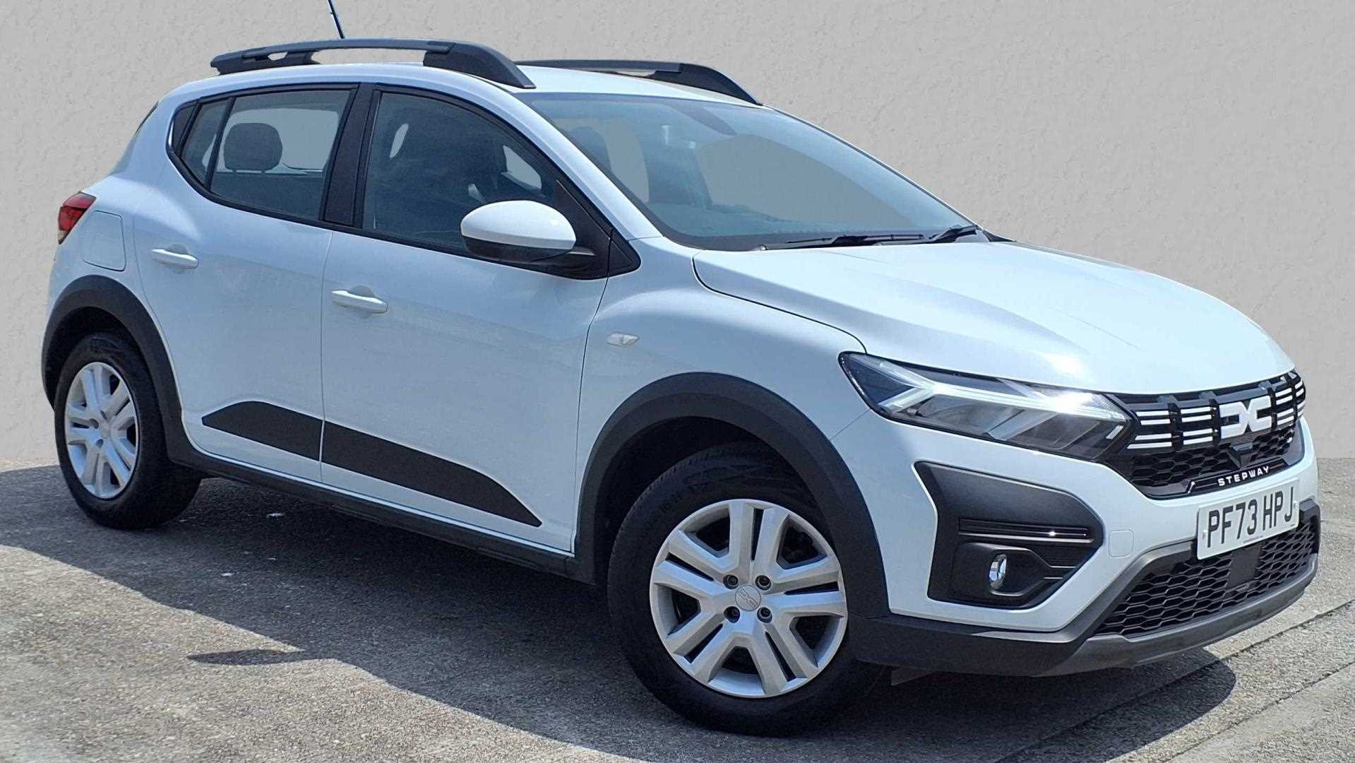 Main listing image - Dacia Sandero Stepway