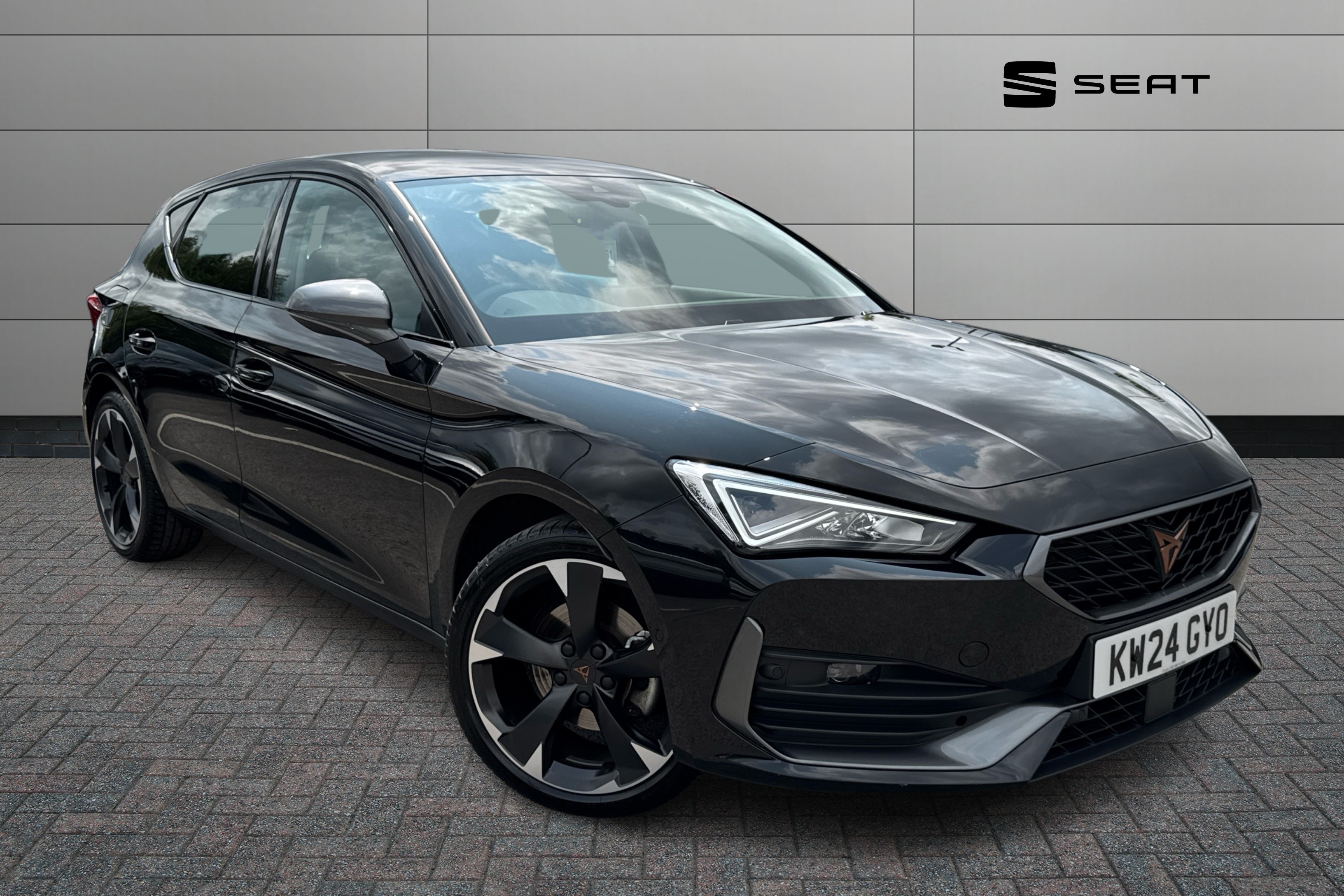 Main listing image - Cupra Leon