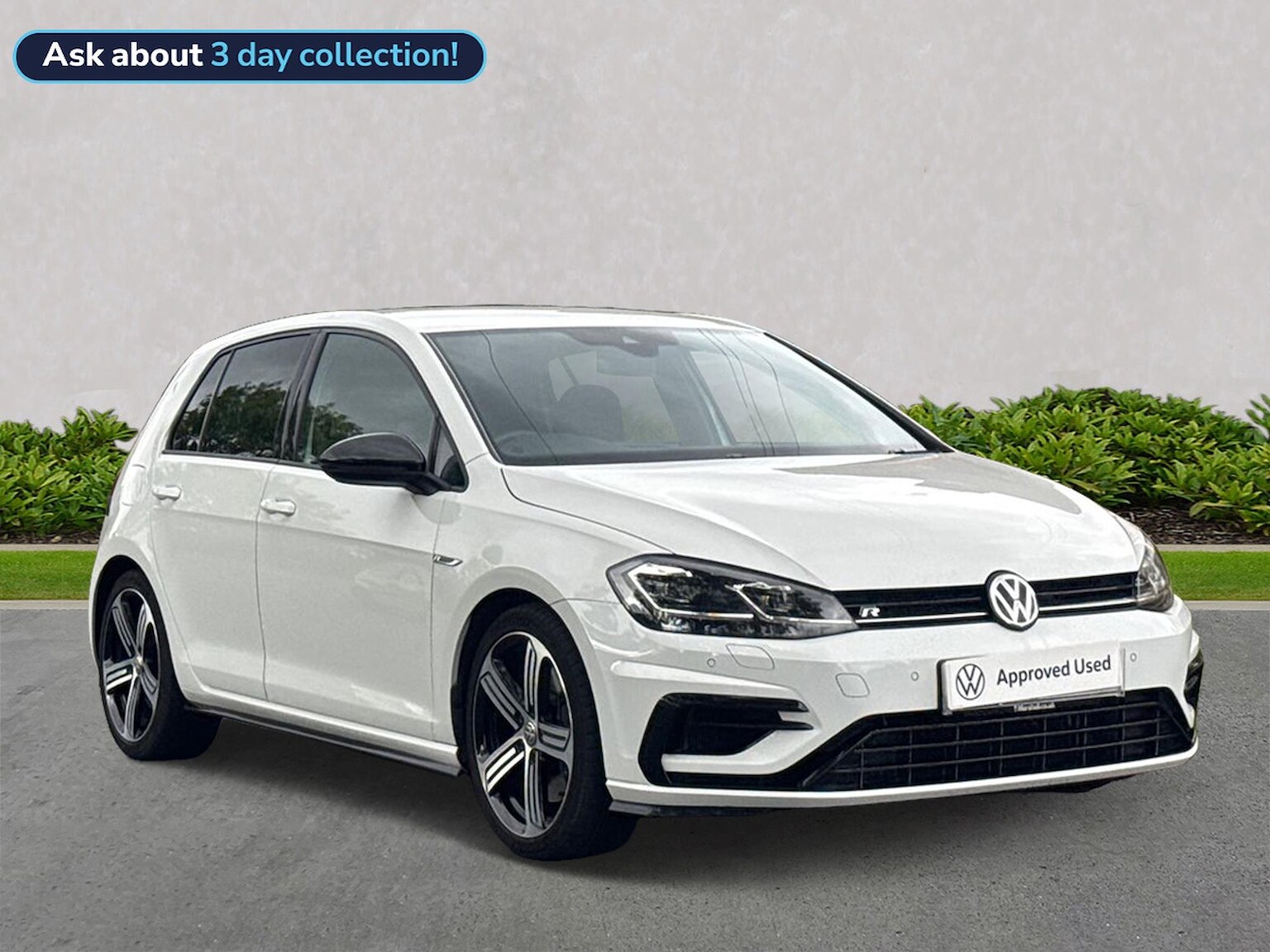 Main listing image - Volkswagen Golf