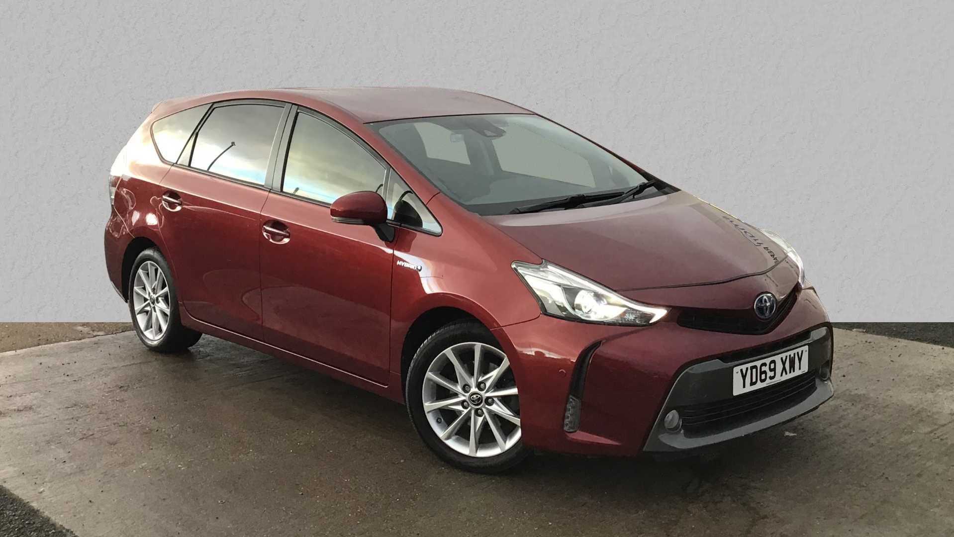 Main listing image - Toyota Prius+