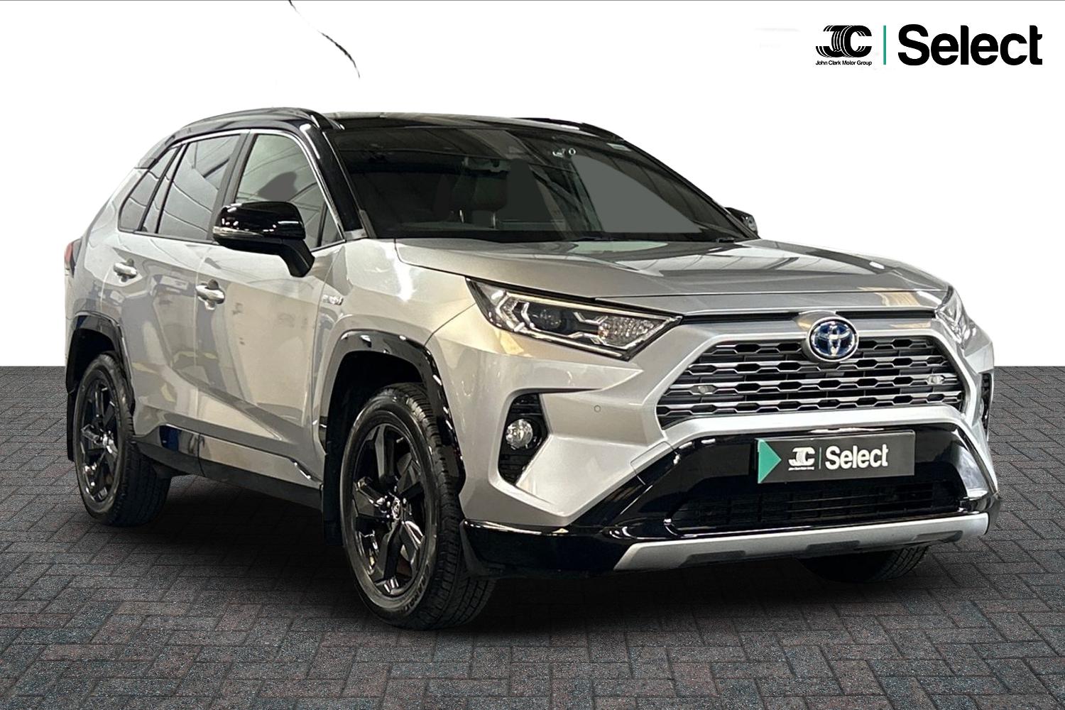 Main listing image - Toyota RAV4