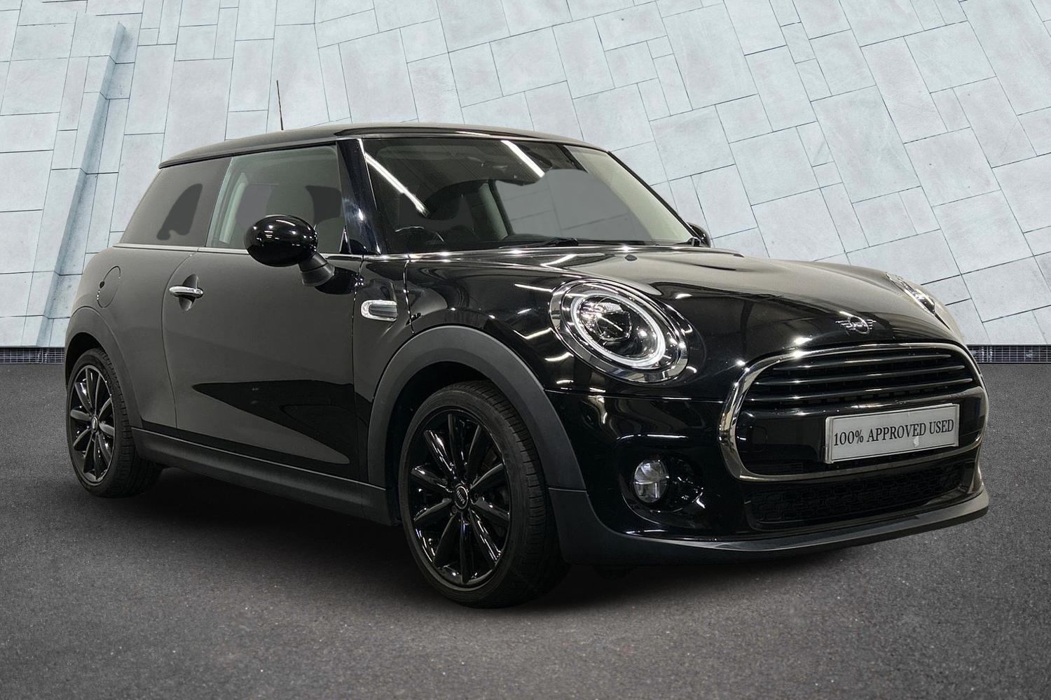 Main listing image - MINI Hatchback
