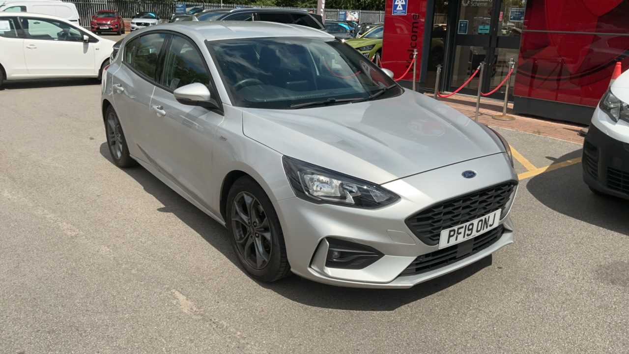 Main listing image - Ford Focus