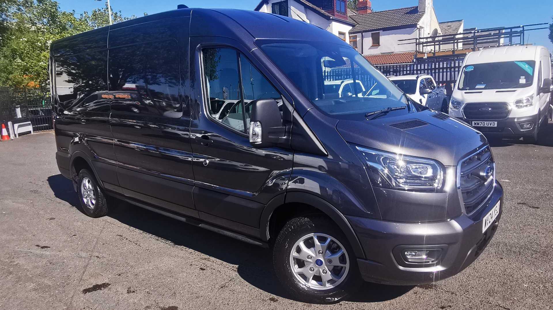 Main listing image - Ford Transit