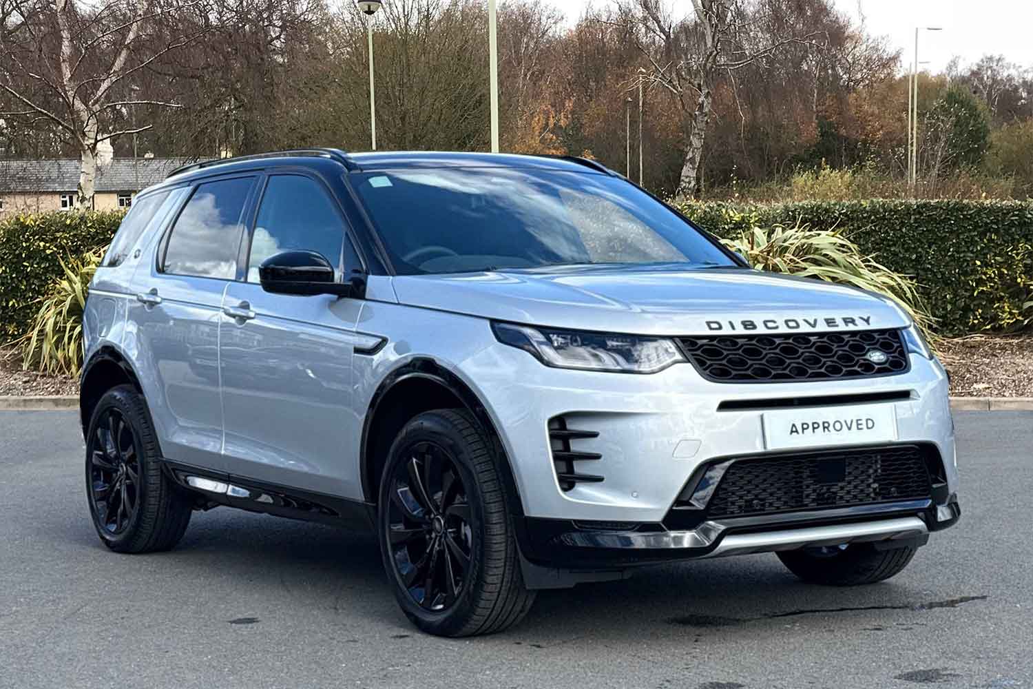 Main listing image - Land Rover Discovery Sport