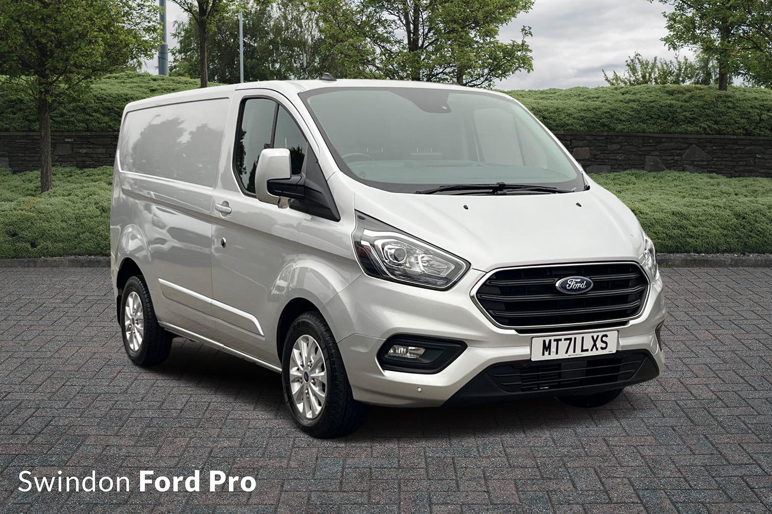 Main listing image - Ford Transit Custom